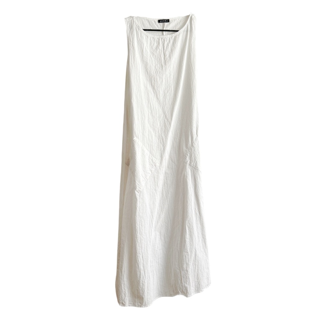 JustFashionNow, Sized medium, white colored dress